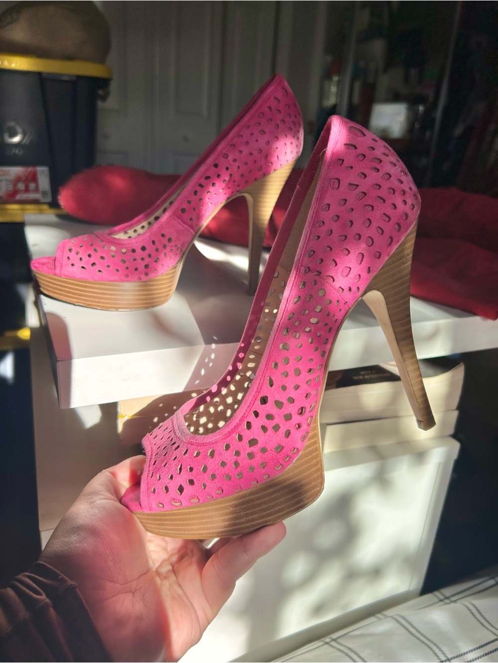 Enzo Angiolini Women's Pink Suede Peep-Toe Platform Heels